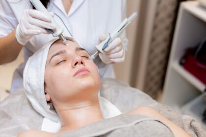 unlock-radiant-skin:-the-ultimate-guide-to-hydrafacial-treatments